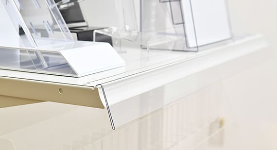 樹脂（プラスチック）曲げ加工｜切削加工、曲げ加工を得意とする樹脂（プラスチック）加工のプロ集団｜有限会社エナテック 福井｜各種工業用部品 / 店舗用プライスレール・POPケース / 店舗用什器・展示台｜新型コロナ飛沫感染防止パネル